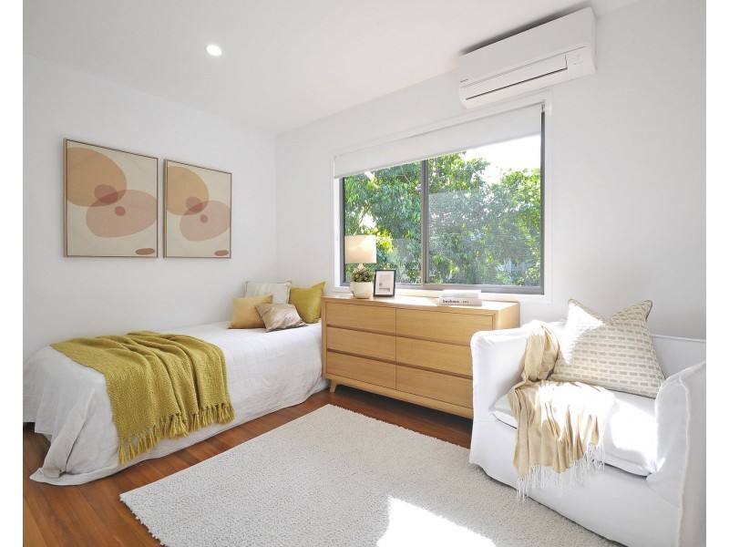 10 Walsh Street, Currumbin QLD 4223