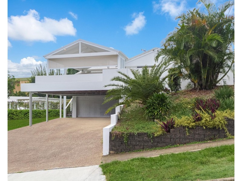 98 Dutton Street, Coolangatta QLD 4225