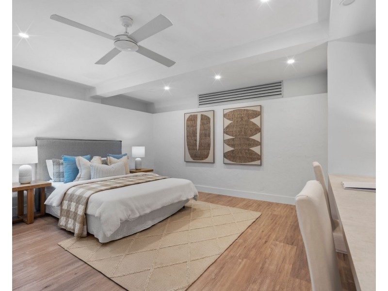 98 Dutton Street, Coolangatta QLD 4225