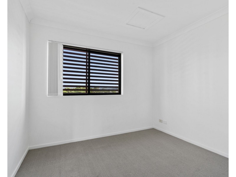 12/1311 Gold Coast Highway, Palm Beach QLD 4221
