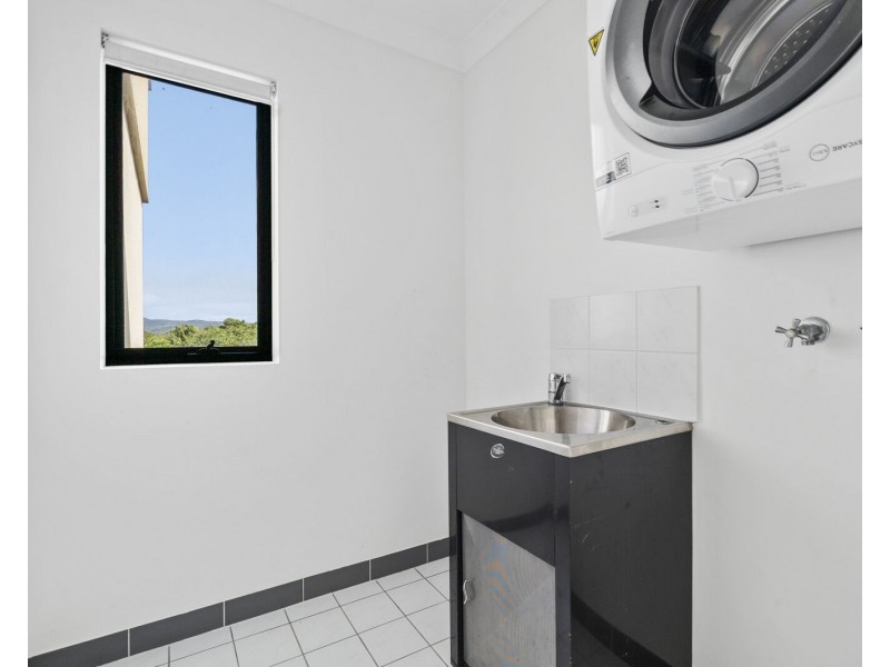 12/1311 Gold Coast Highway, Palm Beach QLD 4221
