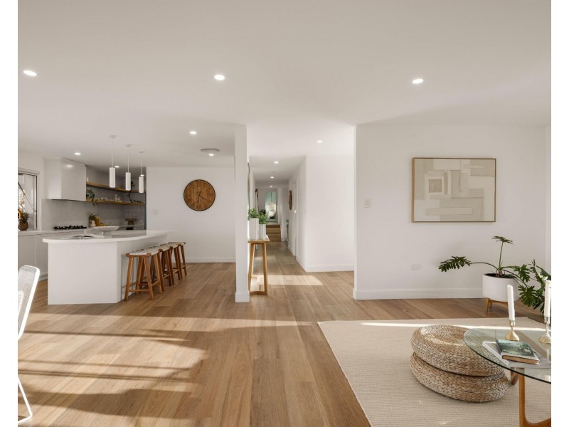 214 Simpsons Road, Currumbin Waters QLD 4223