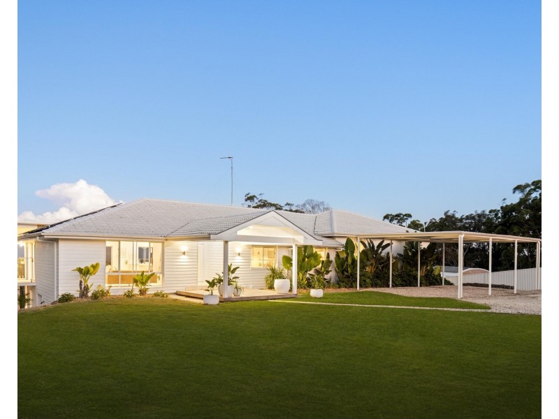 214 Simpsons Road, Currumbin Waters QLD 4223