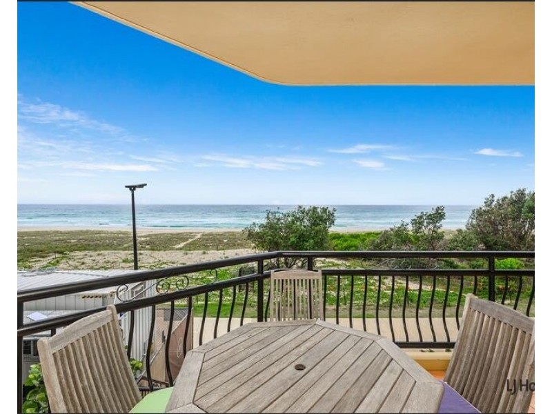 3/305 Golden Four Drive, Bilinga QLD 4225