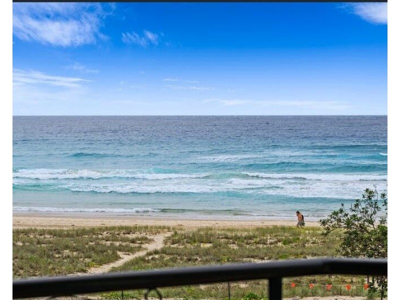 3/305 Golden Four Drive, Bilinga QLD 4225