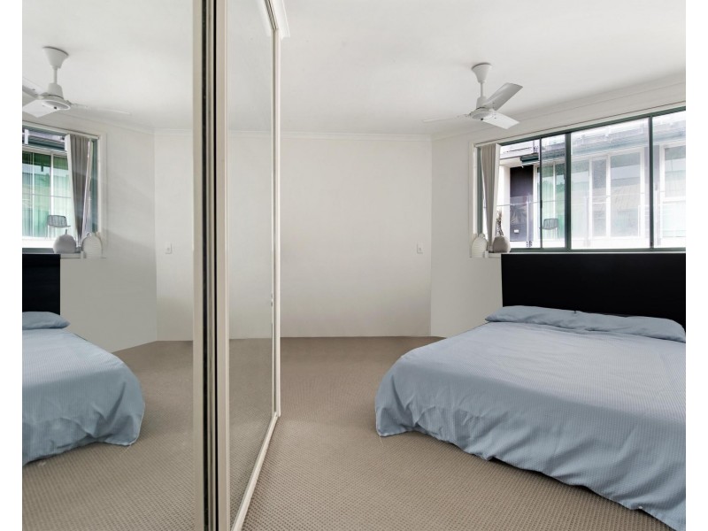 10/124 Queen Street, Southport QLD 4215