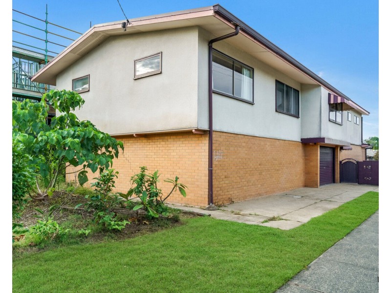 49 Third Avenue, Palm Beach QLD 4221