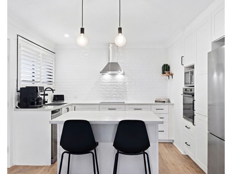 7/4 Allara Avenue, Palm Beach QLD 4221