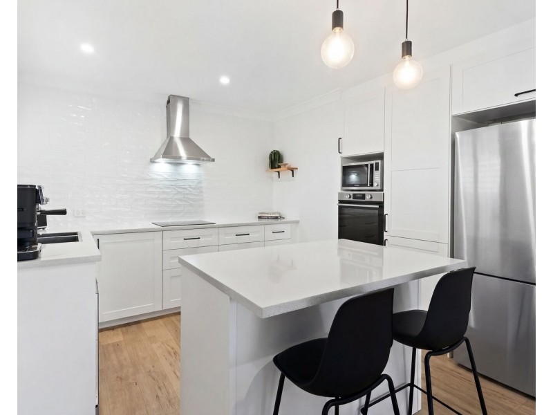 7/4 Allara Avenue, Palm Beach QLD 4221
