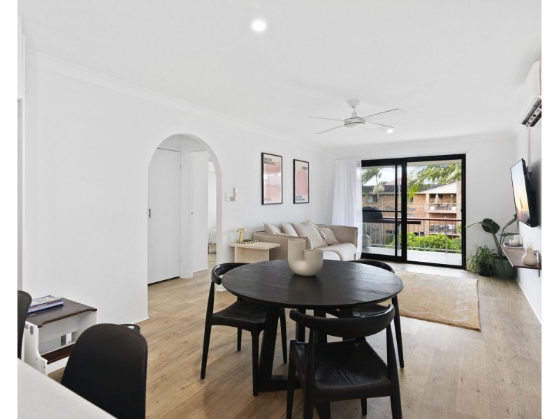 7/4 Allara Avenue, Palm Beach QLD 4221