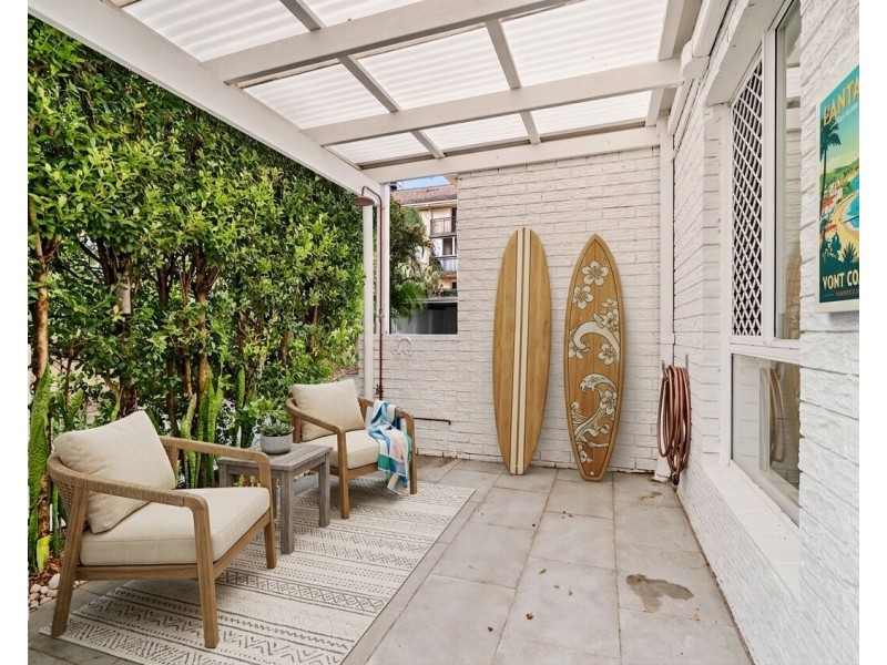 2/17 Molucca Avenue, Palm Beach QLD 4221