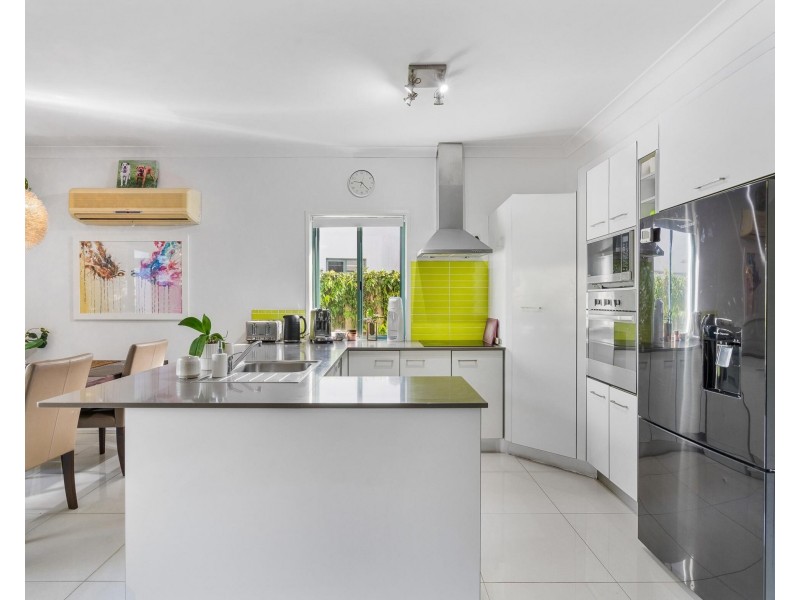 64/92 Guineas Creek Road, Currumbin Waters QLD 4223