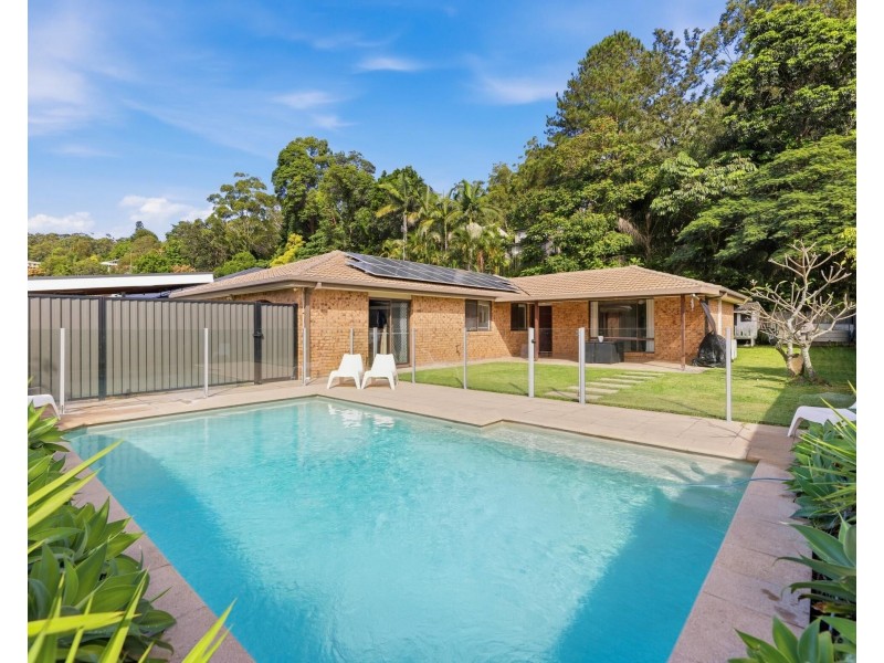 31 Clives Circuit, Currumbin Waters QLD 4223