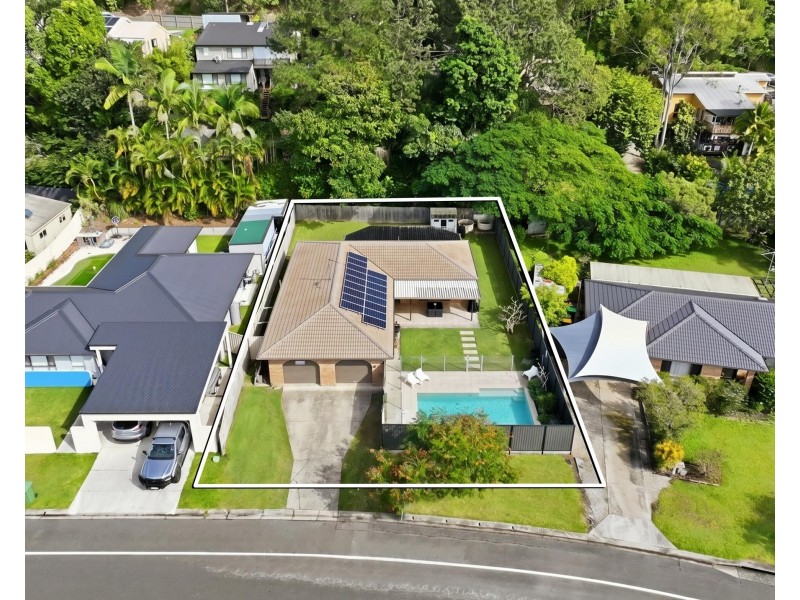 31 Clives Circuit, Currumbin Waters QLD 4223