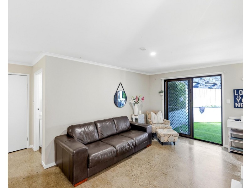 31 Clives Circuit, Currumbin Waters QLD 4223