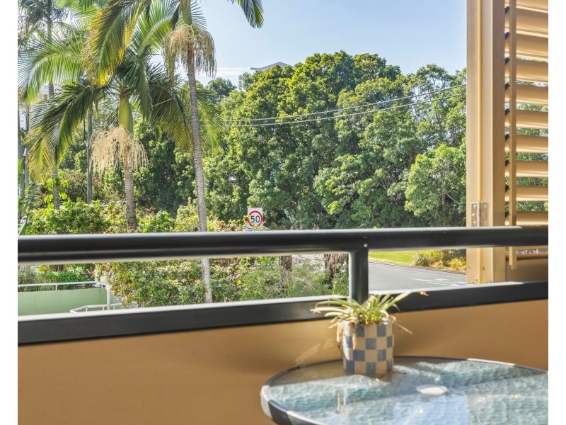 10/33-37 Dixon Street, Coolangatta QLD 4225