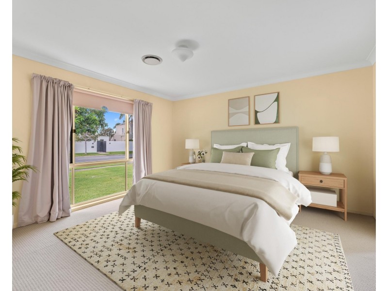 87 Dunlin Drive, Burleigh Waters QLD 4220