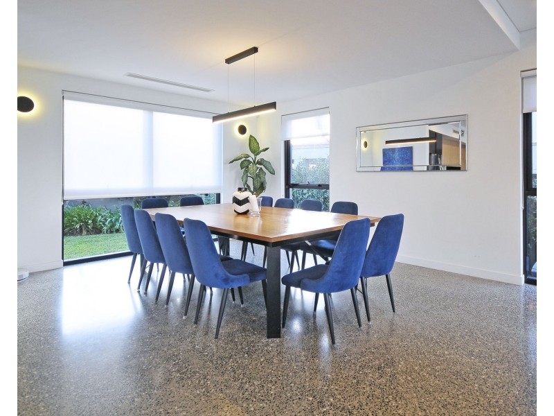 11 Tiller Court, Currumbin Waters QLD 4223