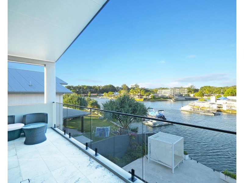 11 Tiller Court, Currumbin Waters QLD 4223
