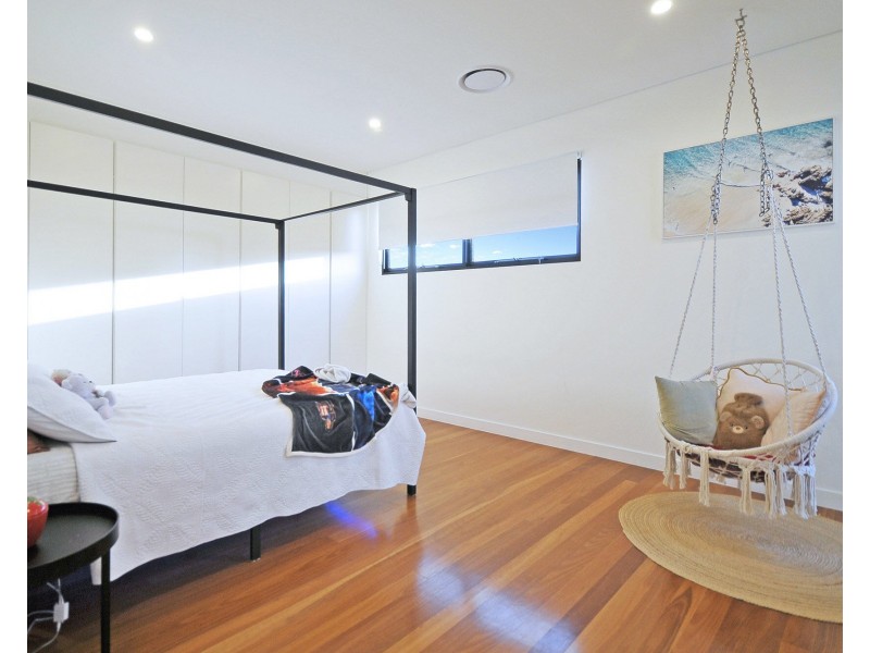 11 Tiller Court, Currumbin Waters QLD 4223