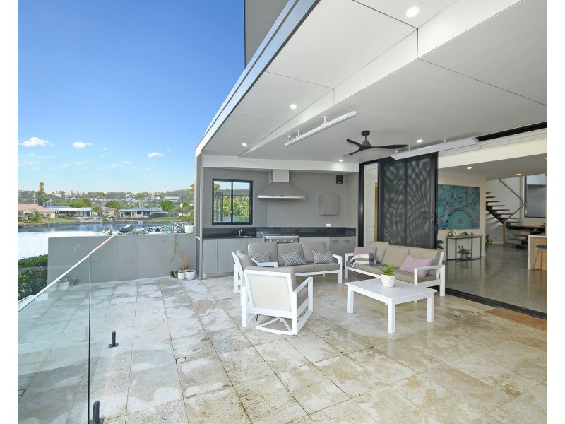 11 Tiller Court, Currumbin Waters QLD 4223