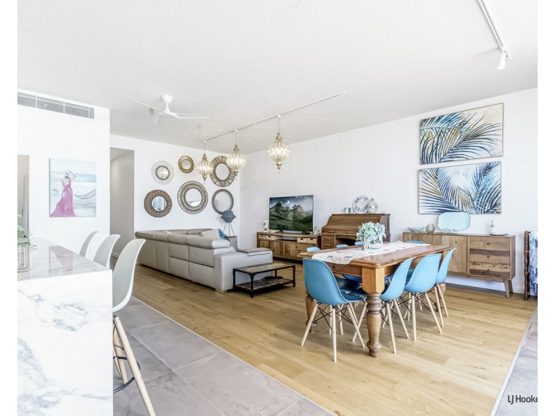 2/1331 Gold Coast Highway, Palm Beach QLD 4221