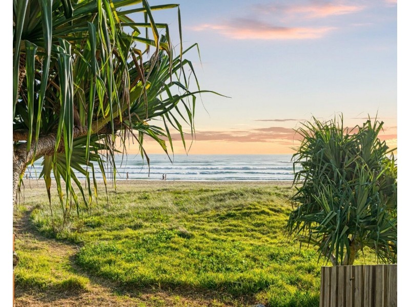 2/1331 Gold Coast Highway, Palm Beach QLD 4221