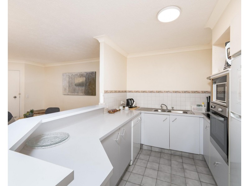 23/42 Beach Parade, Surfers Paradise QLD 4217