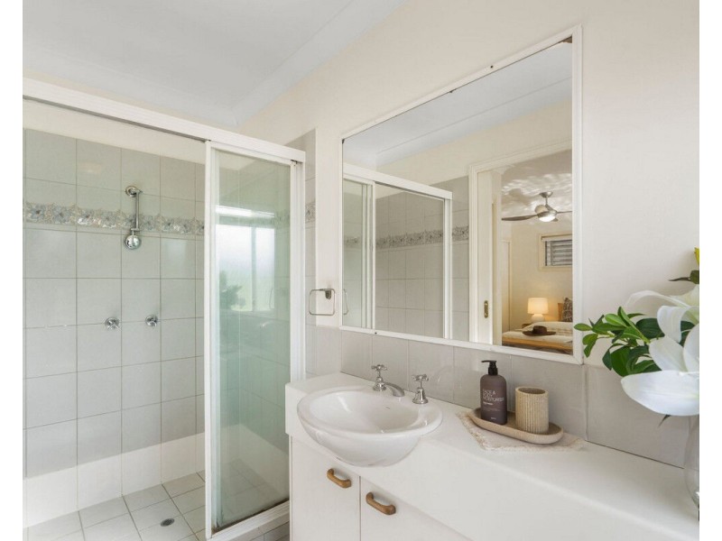 1/452 Coolangatta Road, Tugun QLD 4224