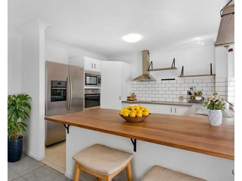 8/17-19 Markeri Street, Mermaid Beach QLD 4218