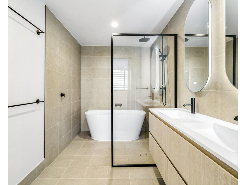 610/2 Mawarra Street, Palm Beach QLD 4221