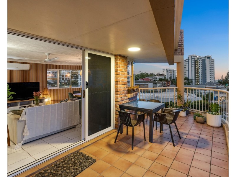 7/45 McLean Street, Coolangatta QLD 4225