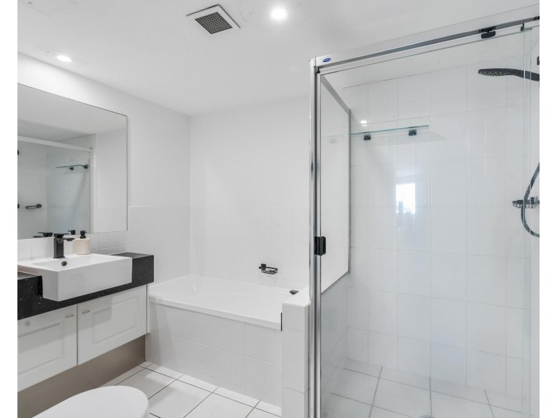 7/45 McLean Street, Coolangatta QLD 4225