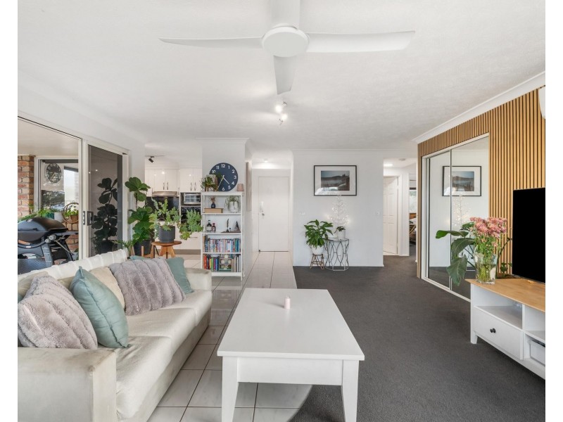 7/45 McLean Street, Coolangatta QLD 4225