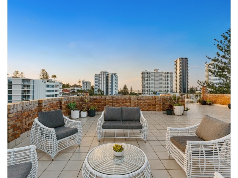 7/45 McLean Street, Coolangatta QLD 4225