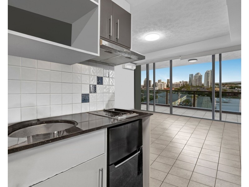 806/2865 Gold Coast Highway, Surfers Paradise QLD 4217