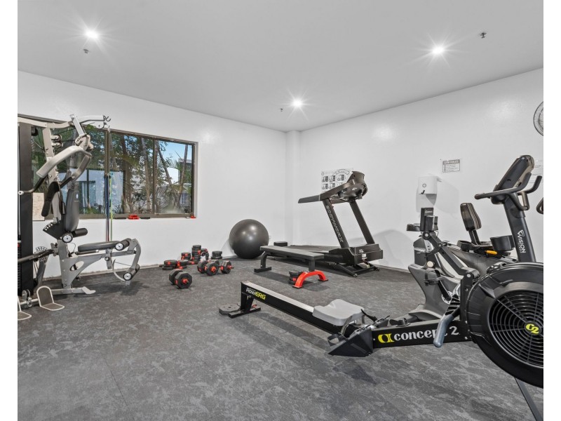 806/2865 Gold Coast Highway, Surfers Paradise QLD 4217