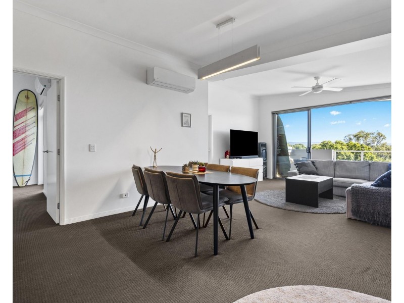 1601/12-14 Executive Drive, Burleigh Waters QLD 4220