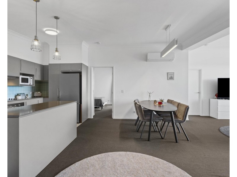 1601/12-14 Executive Drive, Burleigh Waters QLD 4220