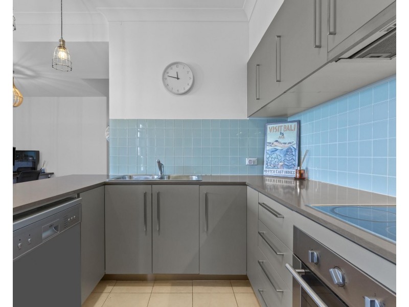1601/12-14 Executive Drive, Burleigh Waters QLD 4220