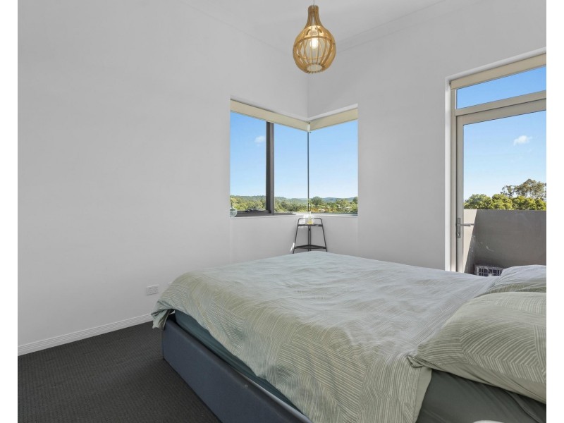 1601/12-14 Executive Drive, Burleigh Waters QLD 4220