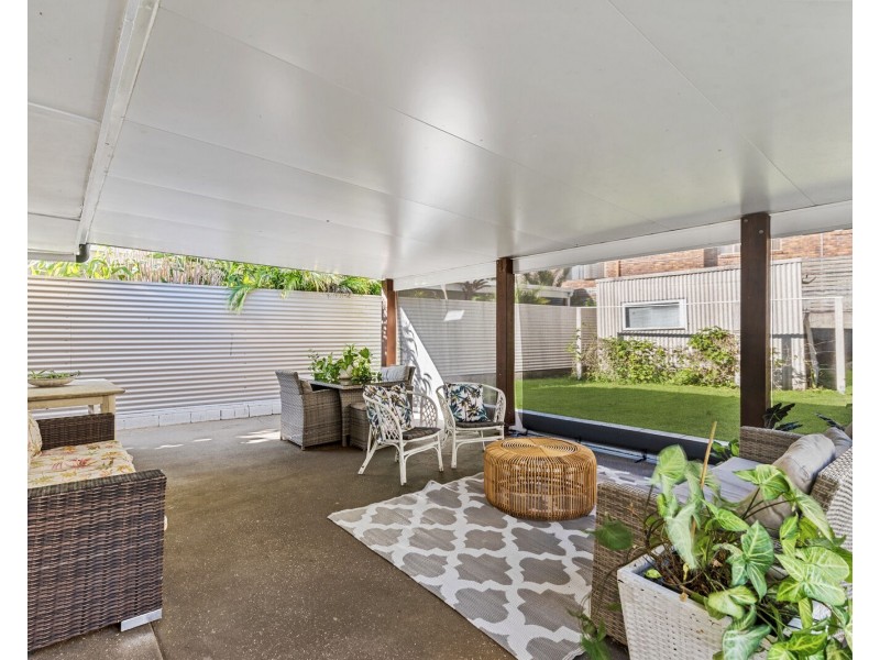 8 Hooper Drive, Currumbin QLD 4223