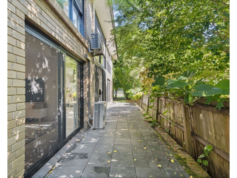 1/14 Warrawong Street, Coolangatta QLD 4225