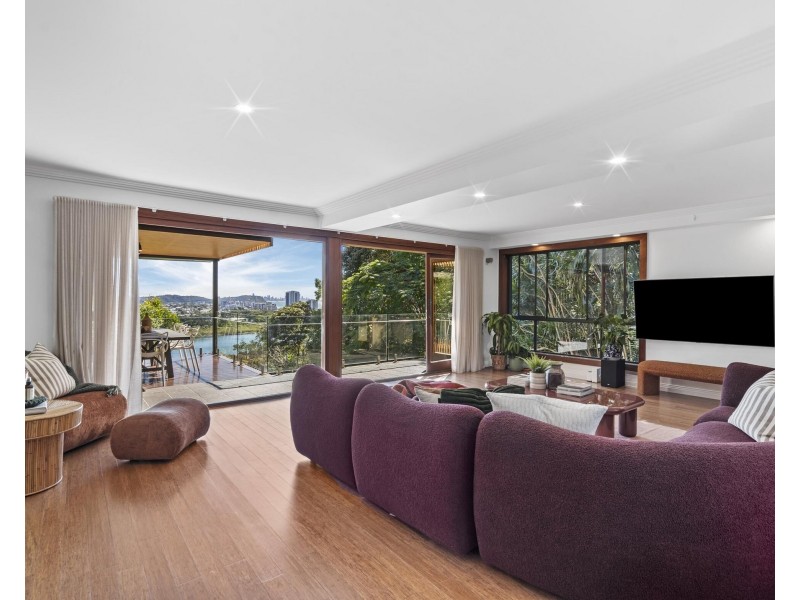38 Albany Avenue, Currumbin QLD 4223