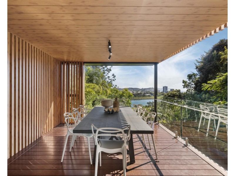 38 Albany Avenue, Currumbin QLD 4223