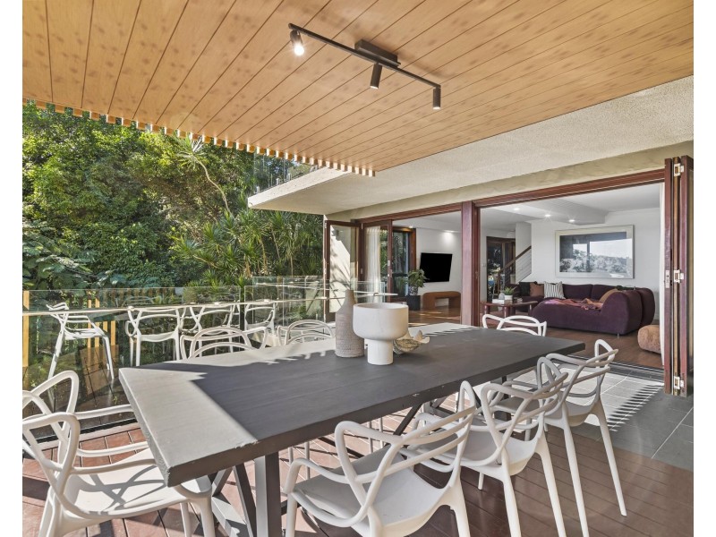 38 Albany Avenue, Currumbin QLD 4223