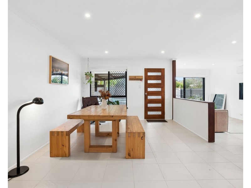 2/6 Chaffey Street, Tugun QLD 4224