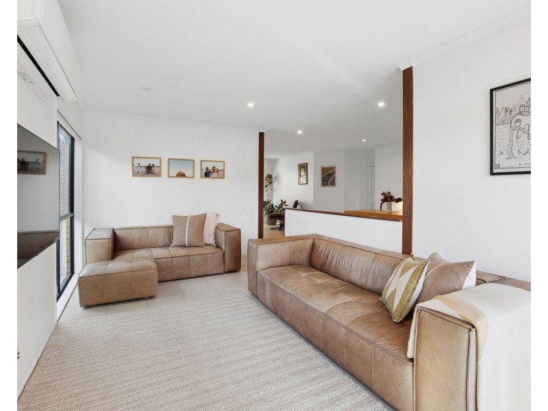 2/6 Chaffey Street, Tugun QLD 4224