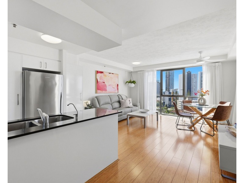 1105/2865 Gold Coast Highway, Surfers Paradise QLD 4217