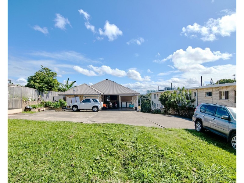 22 & 22a Rutledge Street, Coolangatta QLD 4225